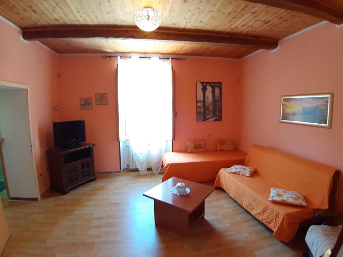 Casa La Fonte Apartamento Massa Marittima Exterior foto